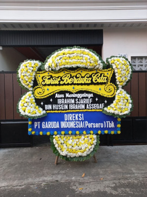 Papan Bunga Duka di Tinggar
