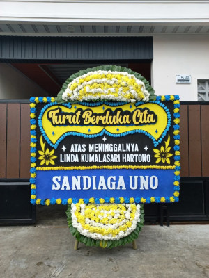 Papan Bunga Duka di Tinggar